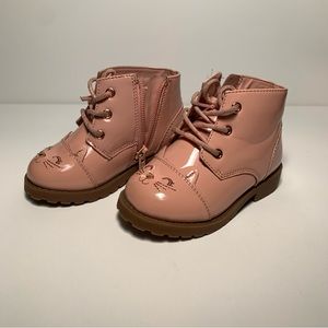 Wonder Nation boots